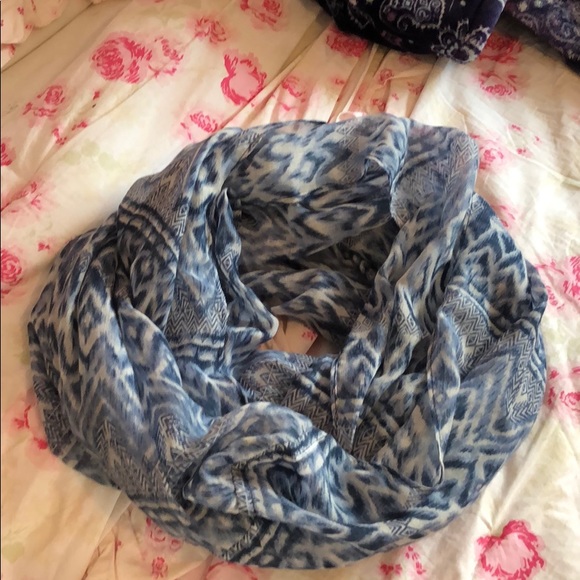 Blue infinity scarf